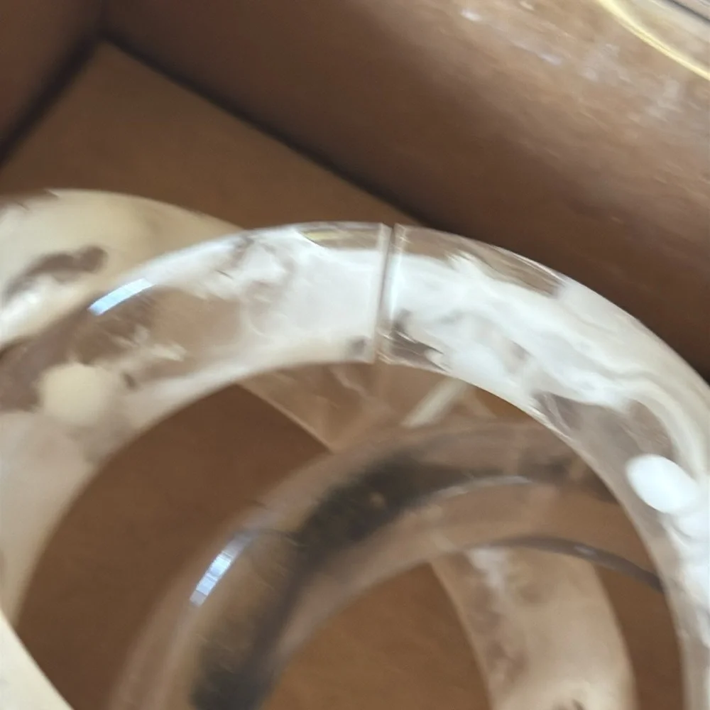 Tahari Set of 4 Resin Napkin Rings